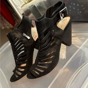 Vince Camuto Black Leather Heels